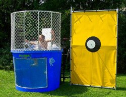 EconoDunker With Window original 1624 43567 1713543520 Dunk Tank